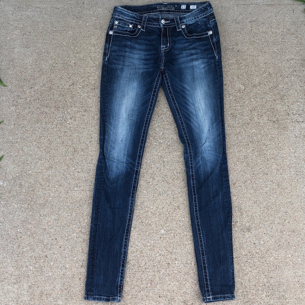 ✨SOLD✨Miss Me Skinny Jeans - Picture 4 of 5